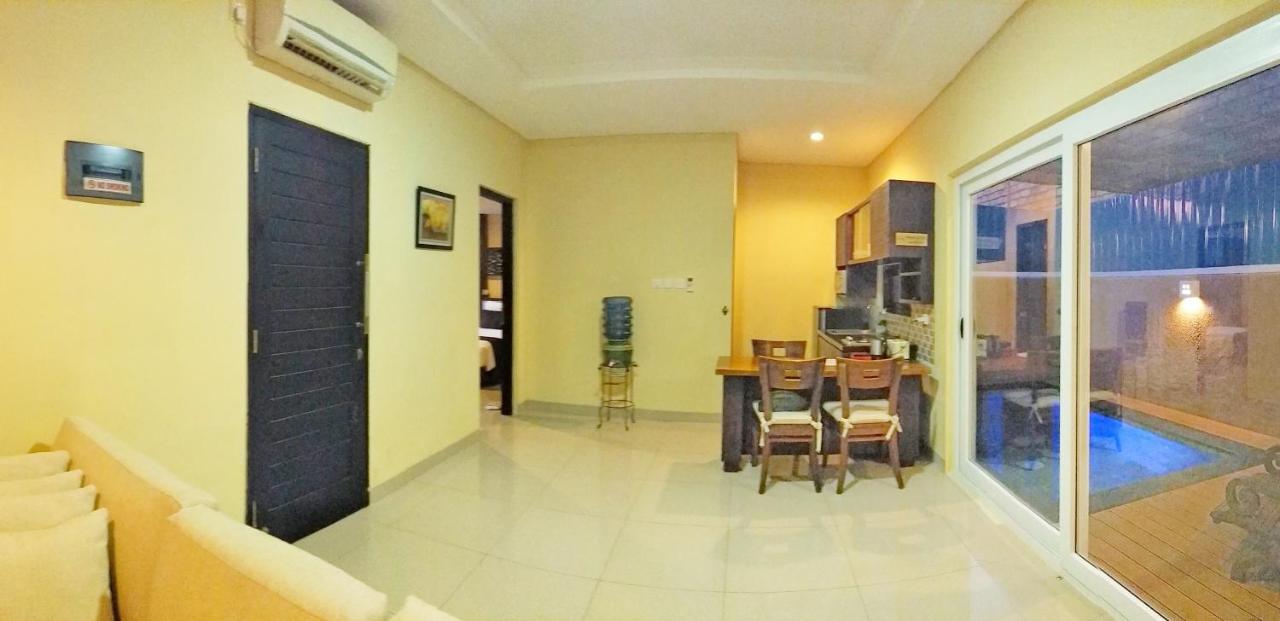 Maya Kori Villa Jimbaran Екстериор снимка